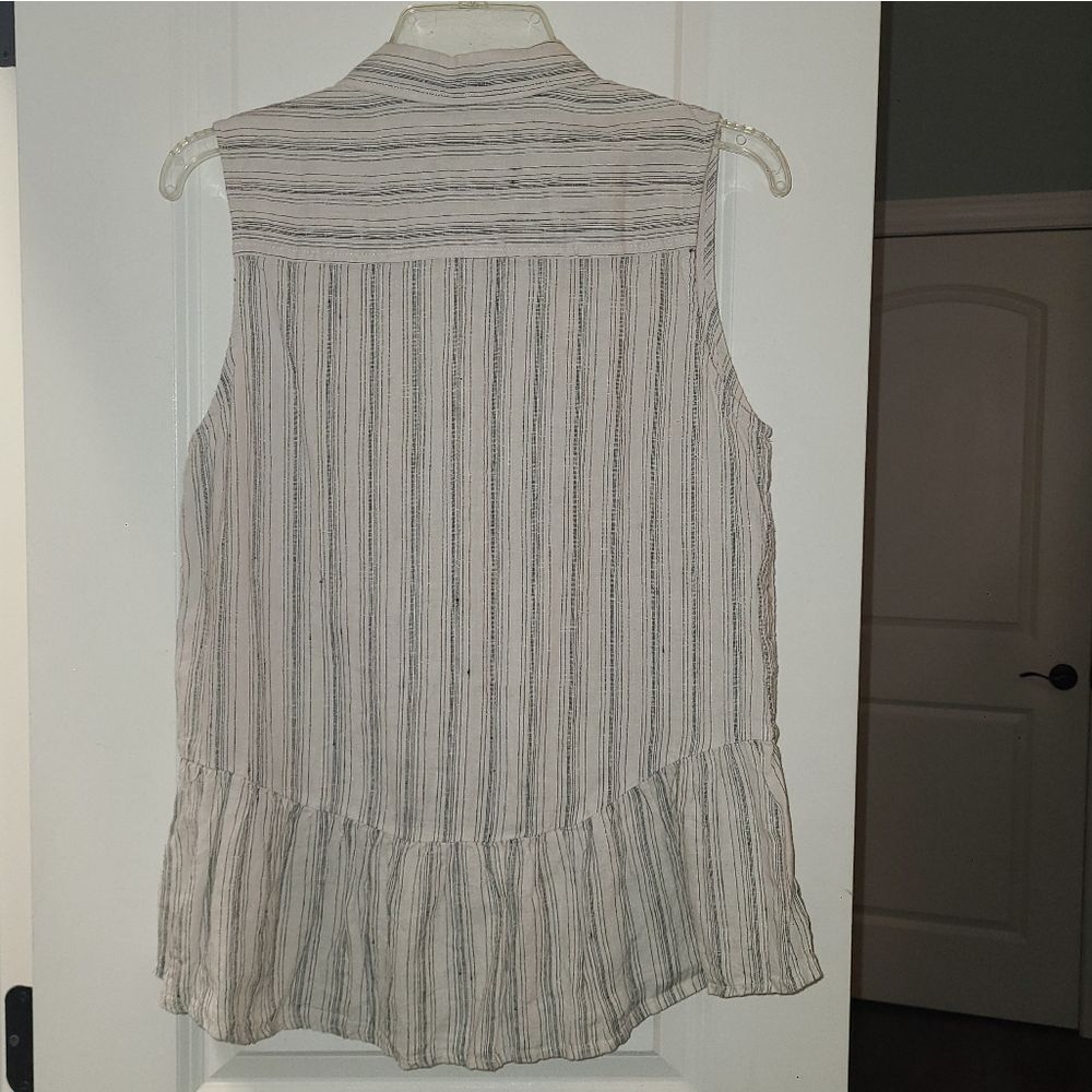 Tahari Linen Ruffle Sleeveless Blouse - Picture 10 of 12